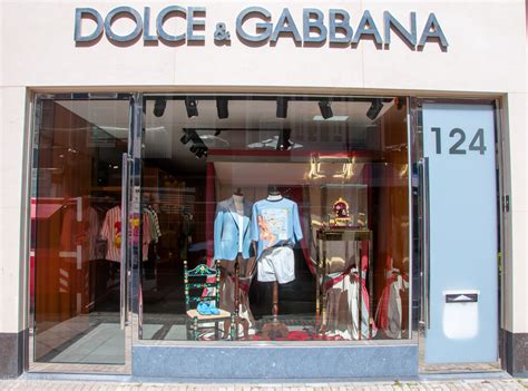 dolce gabbana sales in canada china